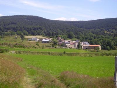Gite Les Ducs Mialanes Екстериор снимка